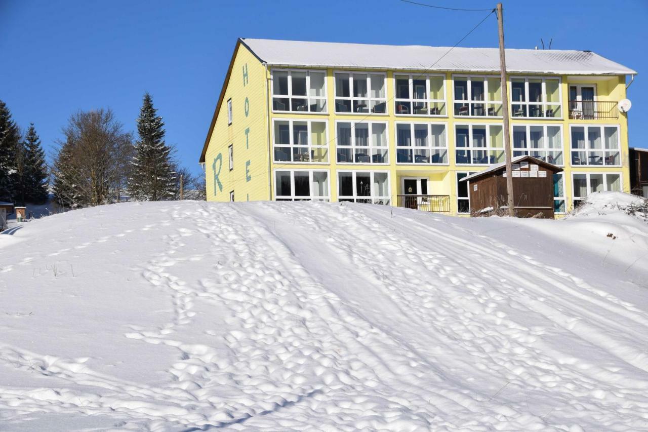 Marschalls Hotel Am Rennsteig Neuhaus am Rennweg Dış mekan fotoğraf